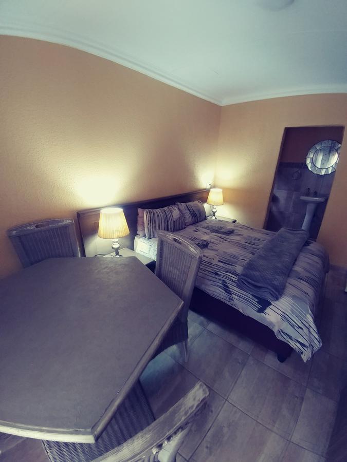 The Loft Guest House クルーガーズドープ エクステリア 写真